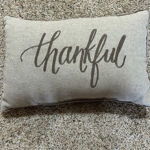 “Thankful” decorative pillow